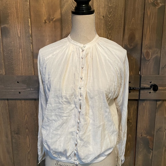 Blousy Button Down Puff Sleeve Top - Picture 3 of 5